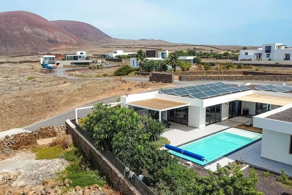 Maison Au Pied Du Calderon Hondo Avec Piscine Chauffee ラハレス ヴィラ