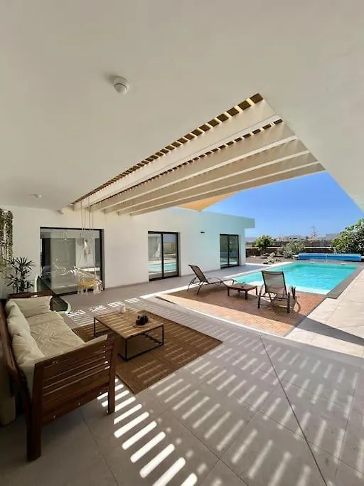 Maison Au Pied Du Calderon Hondo Avec Piscine Chauffee ラハレス ヴィラ